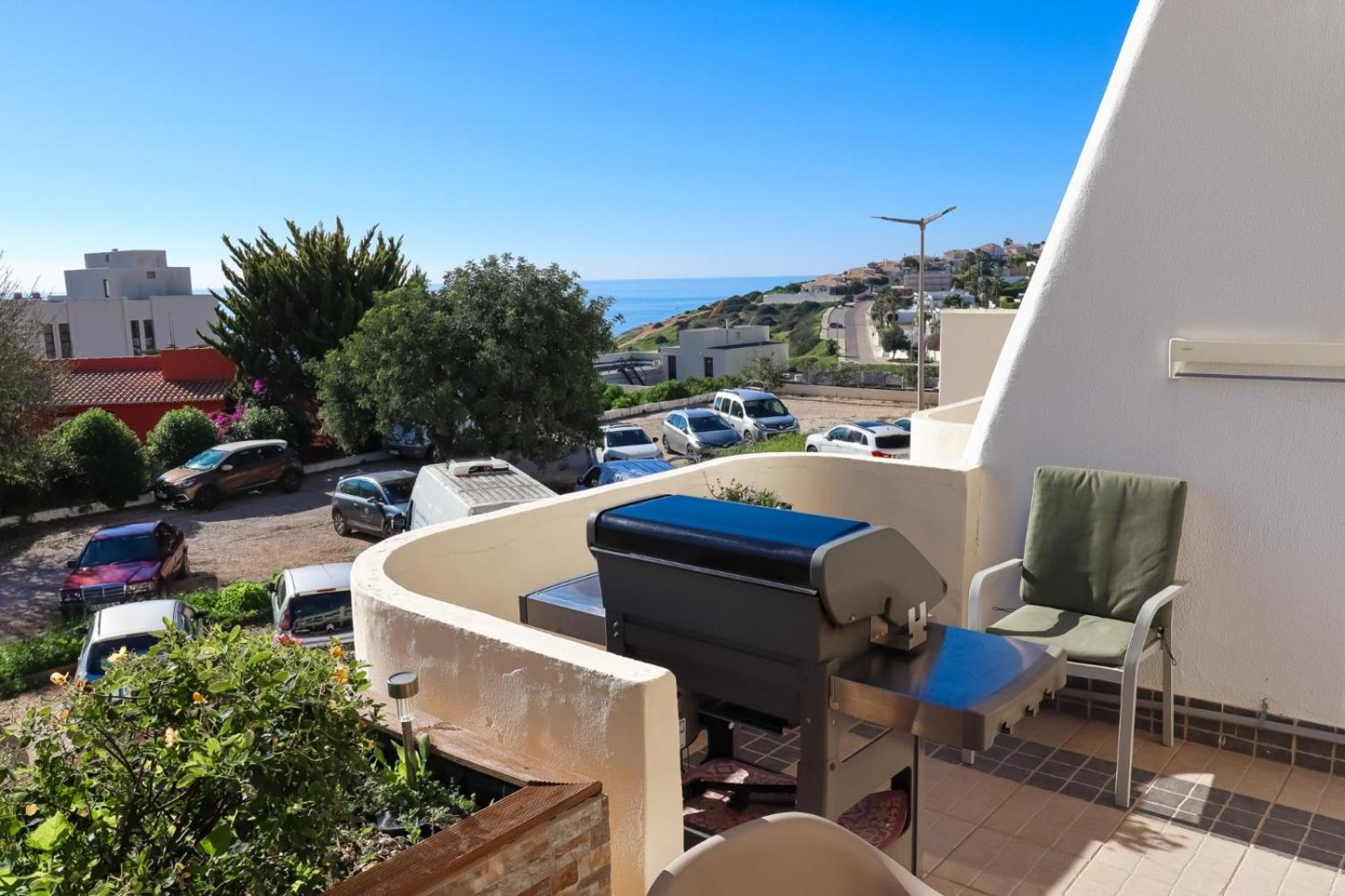 Magnolia Mar Garden & Sea Apartment